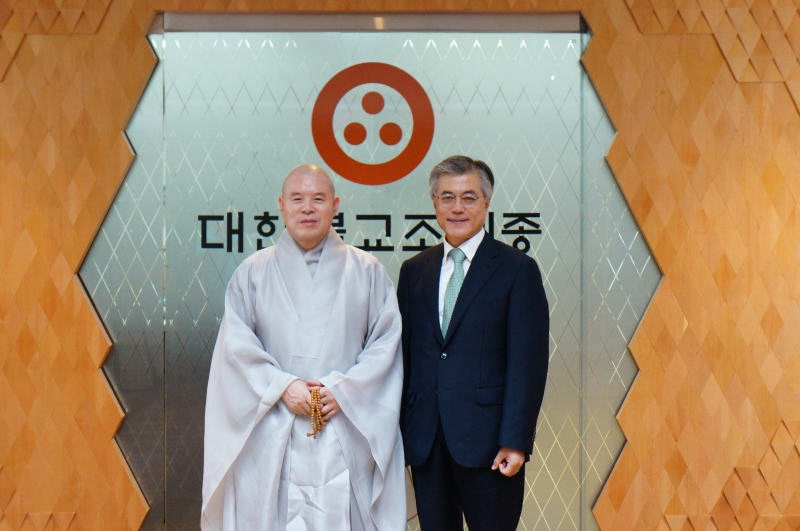 2012.07.18_문재인 예방 (59)